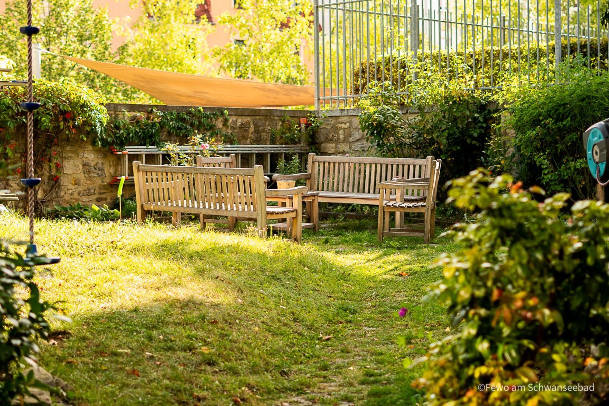 Fewo Am Schwanseebad Mit Garten - Ruhig, Familienfreundlich Und Zentrumsnah ワイマール エクステリア 写真